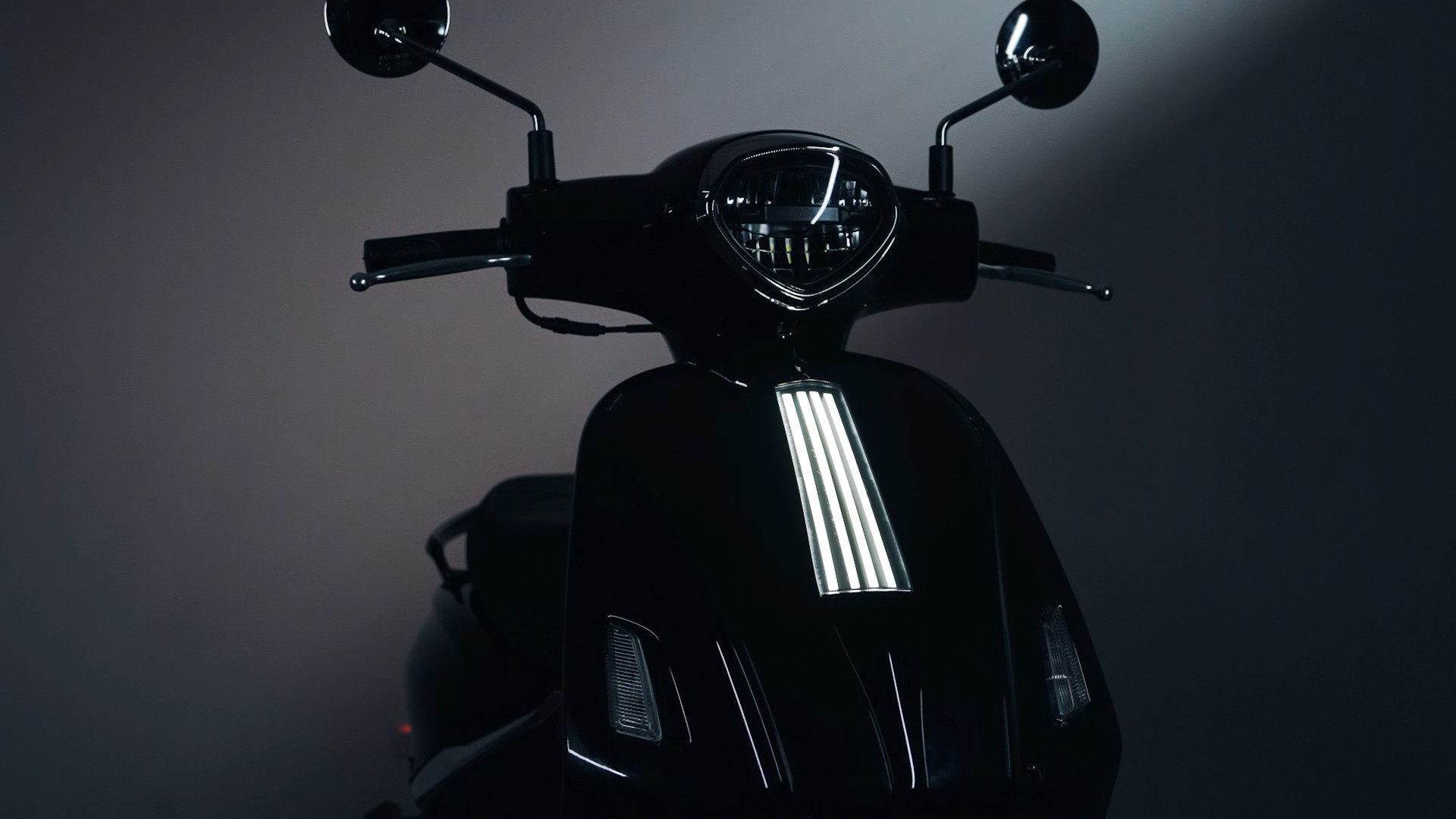 FIDDLE 新車上市發表會影片